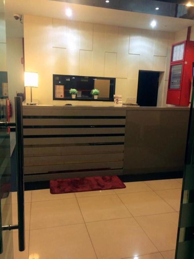 Hotel Sara'S Inn, שאה אלאם מראה חיצוני תמונה